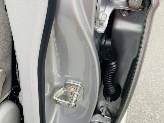 Chevrolet Captiva ltz 2.4 at 2015 - Model 2015 full option bản cao cấp nhất