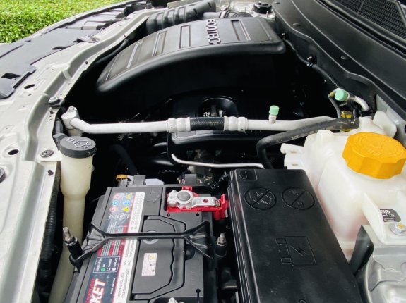 Chevrolet Captiva ltz 2.4 at 2015 - Model 2015 full option bản cao cấp nhất