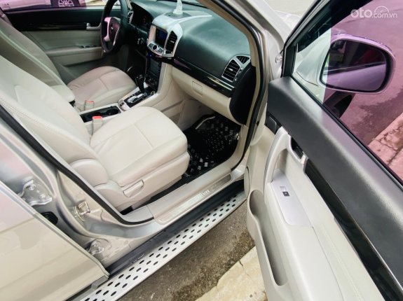 Chevrolet Captiva ltz 2.4 at 2015 - Model 2015 full option bản cao cấp nhất