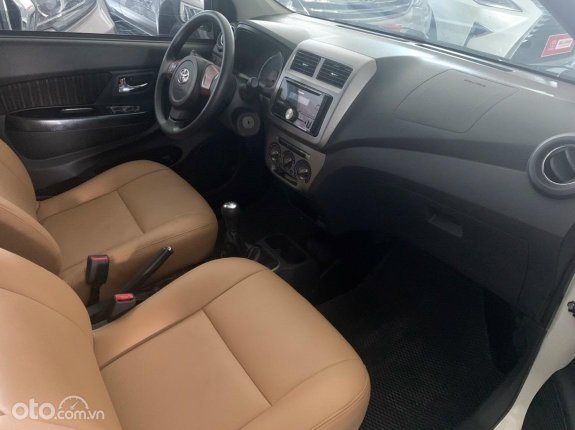 Toyota Wigo 1.2 G MT 2019 - Màu trắng, biển HN 1 chủ từ đầu