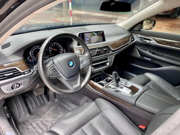 BMW 730Li 2018 - Xe màu đen, xe nhập