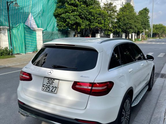 Mercedes-Benz GLC 250 4Matic 2018 - Duy nhất trả 417 triệu nhận xe đi luôn