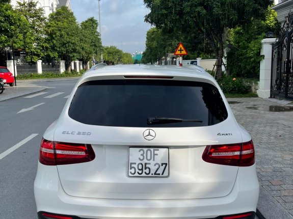 Mercedes-Benz GLC 250 4Matic 2018 - Duy nhất trả 417 triệu nhận xe đi luôn