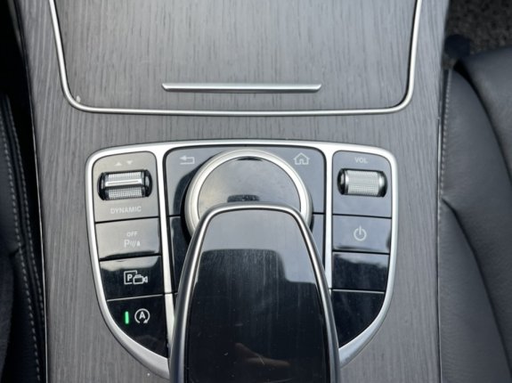 Mercedes-Benz C300 AMG 2021 - Mới 95% - Hỗ trợ trả góp tuyệt đối