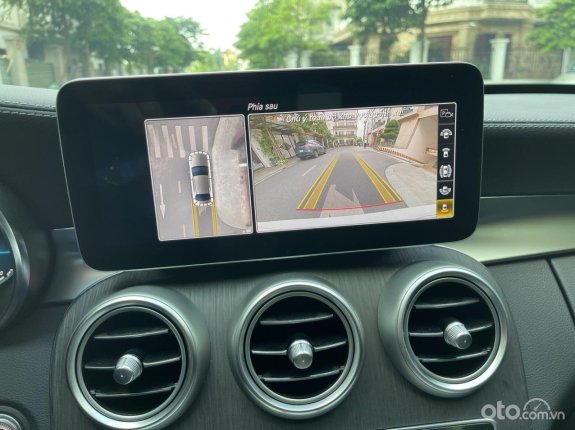 Mercedes-Benz C300 AMG 2021 - Mới 95% - Hỗ trợ trả góp tuyệt đối