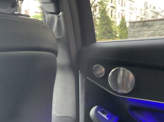 Mercedes-Benz C300 AMG 2021 - Mới 95% - Hỗ trợ trả góp tuyệt đối