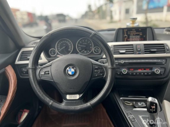 BMW 320i 2013 - Động cơ 2.0L Twin-turbo nhập Đức