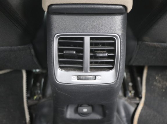 Hyundai Accent 2021 - Màu đỏ