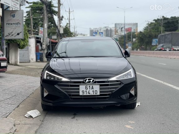 Hyundai Elantra 2021 - Xe đi chuẩn 2 vạn km