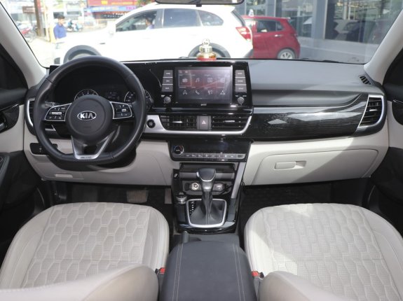 Kia Seltos 2020 - Màu đỏ, 706tr