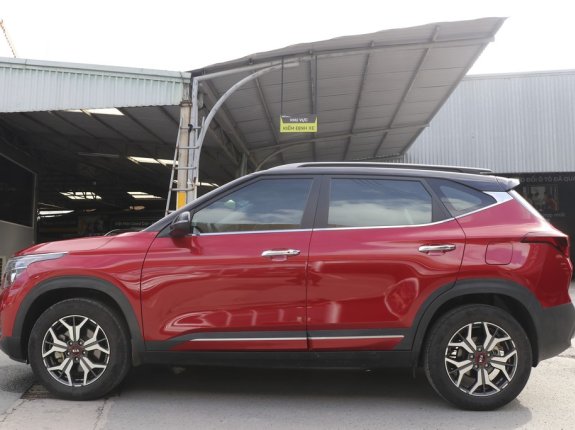 Kia Seltos 2020 - Màu đỏ, 706tr