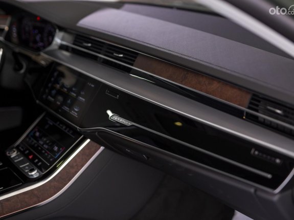 Audi A8 L 55 TFSI Quattro 2022 - Siêu phẩm của năm, sang trọng với phối màu xanh rêu cực đẹp - Ưu đãi hấp dẫn