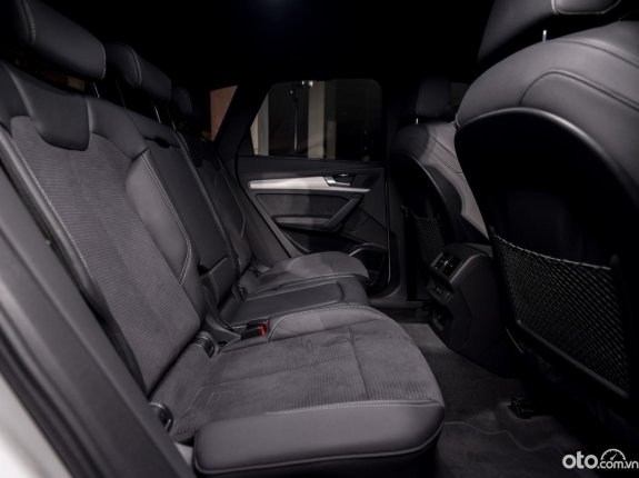 Audi Q5 45 TFSI Quattro 2022 - Sẵn xe tại showroom, ưu đãi hấp dẫn trong tháng