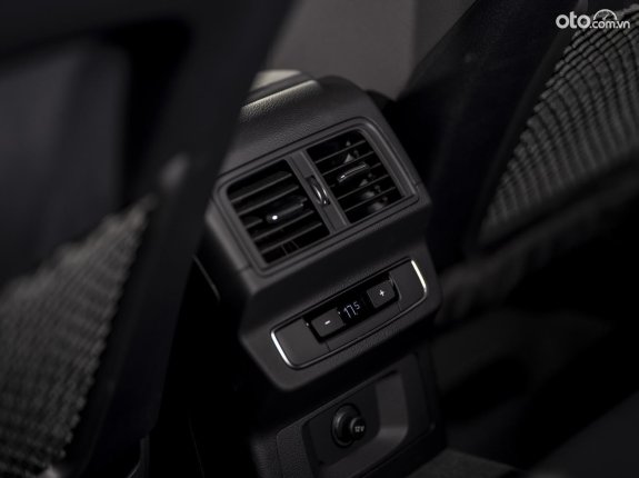 Audi Q5 45 TFSI Quattro 2022 - Sẵn xe tại showroom, ưu đãi hấp dẫn trong tháng