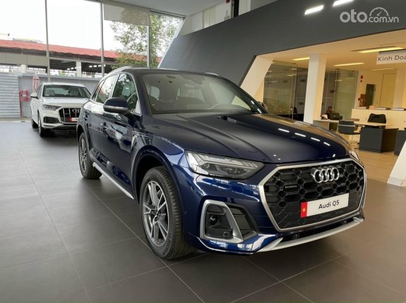 Audi Q5 45 TFSI Quattro 2022 - Sẵn xe nhiều màu giao ngay tại showroom - Ưu đãi hấp dẫn trong tháng