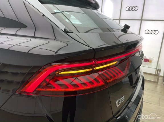 Audi Q8 55 TFSI Quattro 2022 - Ưu đãi hấp dẫn, sẵn xe nhiều màu tại showroom