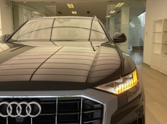 Audi Q8 55 TFSI Quattro 2022 - Ưu đãi hấp dẫn, sẵn xe nhiều màu tại showroom