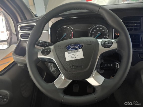 Ford Transit Tiêu chuẩn 2024 - [Giá Tốt] Tặng 2N bảo hành mở rộng
