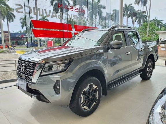 Nissan Navara PRO4X 2022 - Giá niêm yết 970tr