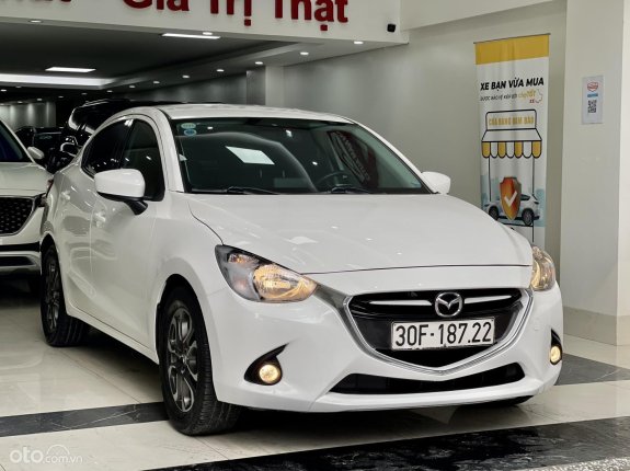 Mazda 2 2015 - Hỗ trợ trả góp 70% - full lịch sử hãng - siêu mới