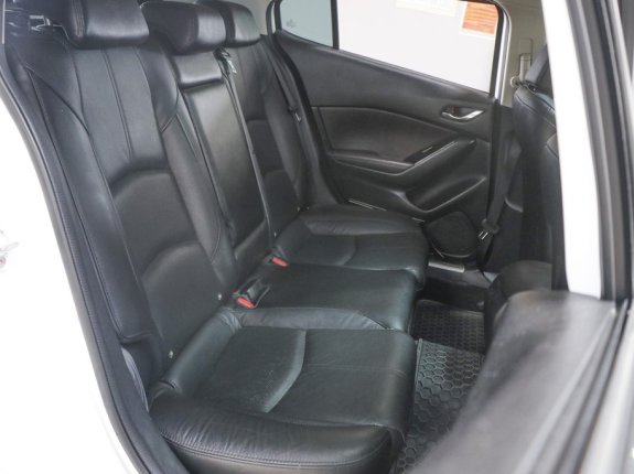 Mazda 3 1.5 Hatchback 2018 - Giá cạnh tranh