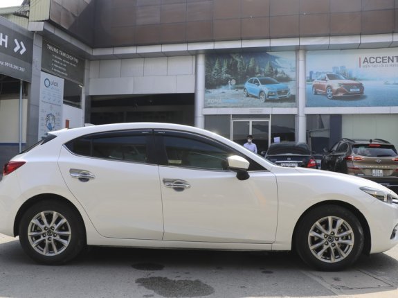 Mazda 3 1.5 Hatchback 2018 - Giá cạnh tranh