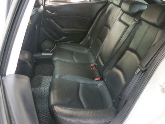 Mazda 3 1.5 Hatchback 2018 - Giá cạnh tranh