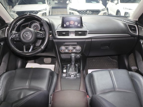 Mazda 3 1.5 Hatchback 2018 - Giá cạnh tranh