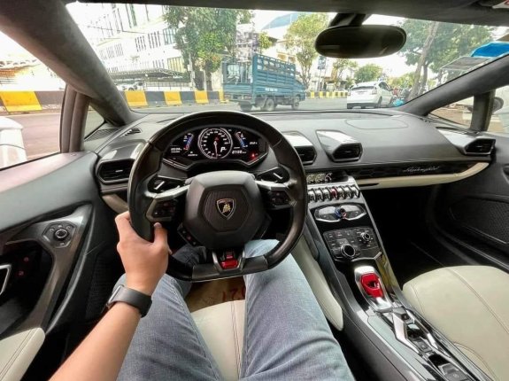 Lamborghini Huracan Phiên bản khác 2015 - Xe còn như mới, giá tốt, liên hệ trao đổi trực tiếp