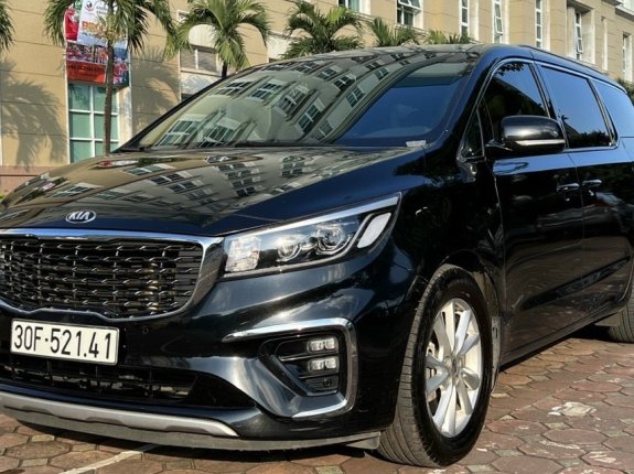 Kia Sedona 2.2 Platinum D 2018 - Giá 990 triệu