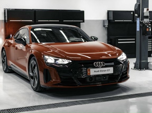 Audi E-tron GT 2022 - Mẫu xe điện hiệu suất thế giới 2022 - Đẳng cấp xe Đức