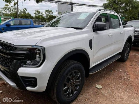 Ford Ranger wildtrak 4x4 at 2022 - Dòng xe bán tải, gầm cao