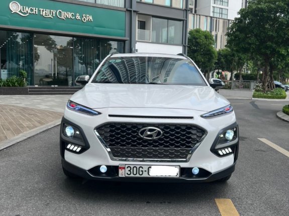 Hyundai Kona 1.6 Turbo 2019 - Cần bán xe chính chủ giá 600tr