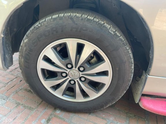 Toyota Innova 2.0G 2015 - Mới 95% giá tốt 440tr