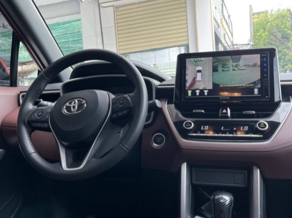Toyota Corolla Cross 1.8 V  2021 - Nhập khẩu Thailand đi chuẩn 3 vạn kilomet xịn, nhiều option
