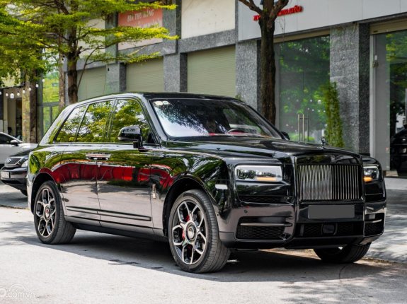 Rolls-Royce Cullinan Black Badge 2020 - Màu đen, nhập khẩu nguyên chiếc