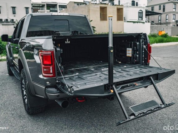 Ford F-150 Raptor 2018 - Xe còn như mới, lên rất nhiều đồ chơi, full option, giá tốt