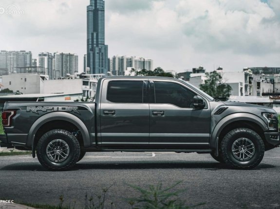 Ford F-150 Raptor 2018 - Xe còn như mới, lên rất nhiều đồ chơi, full option, giá tốt