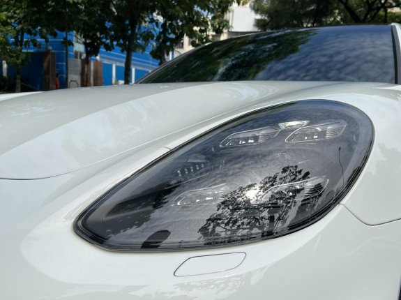 Porsche Panamera 4 Executive 2019 - Xe gia đình sử dụng, ít đi, giá tốt