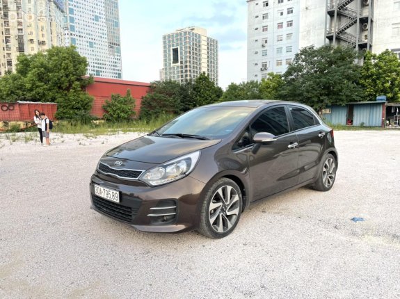 Kia Rio 1.4 AT Hatchback 2015 - Xe nhập khẩu