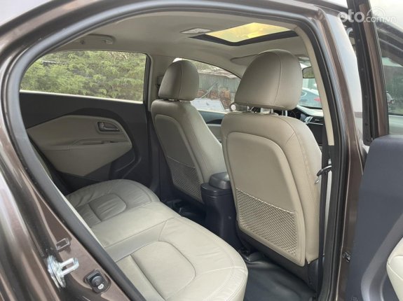 Kia Rio 1.4 AT Hatchback 2015 - Xe nhập khẩu