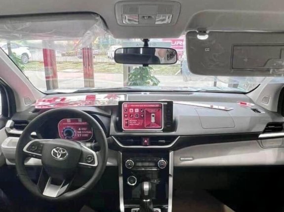 Toyota Veloz Cross 1.5 CVT 2022 - Xe mới giao ngay kèm nhiều ưu đãi đặc biệt - Lăn bánh chỉ từ 130tr, bao hồ sơ