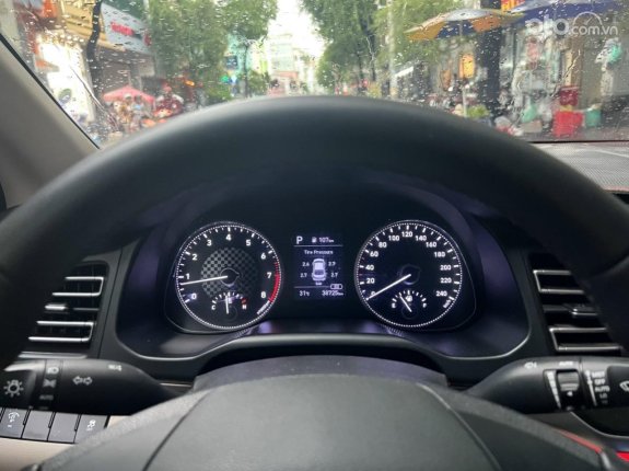 Hyundai Elantra 1.6 AT Đặc biệt 2019 - Đi chuẩn 38 ngàn kilomet