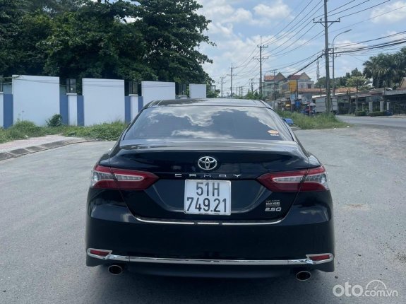 Toyota Camry 2.5Q 2020 - Bản cao cấp nhất nhập Thái Lan, đi chuẩn 2 vạn km xịn