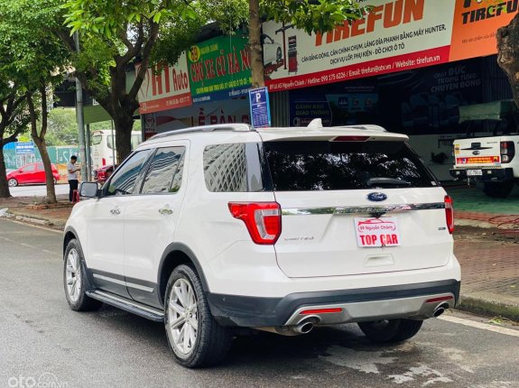 Ford Explorer 2.3L Ecoboost 2016 - Xe màu trắng, xe nhập