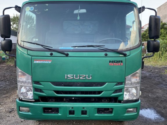 Bán xe Isuzu tải thùng kín, tải 5,5 tấn xe zin đẹp