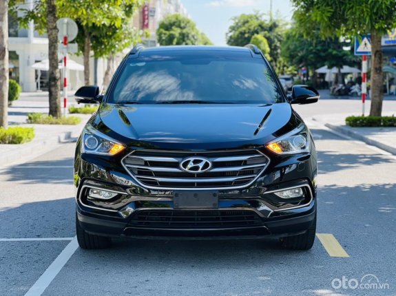 Hyundai Santa Fe 2.2 Dầu Cao cấp 2017 - Cần bán gấp xe giá cực tốt