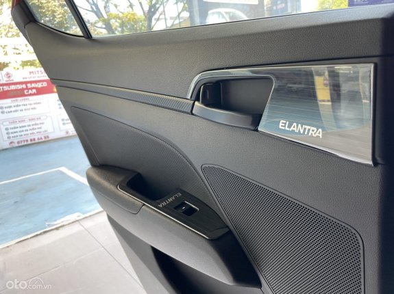 Hyundai Elantra Sport 1.6 2019 - Hộp số ly hợp kép - Hơn 200 mã lực