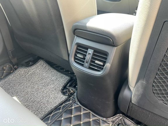 Kia Cerato 1.6 AT Luxury 2020 - Đi chuẩn 2 vạn kilomet