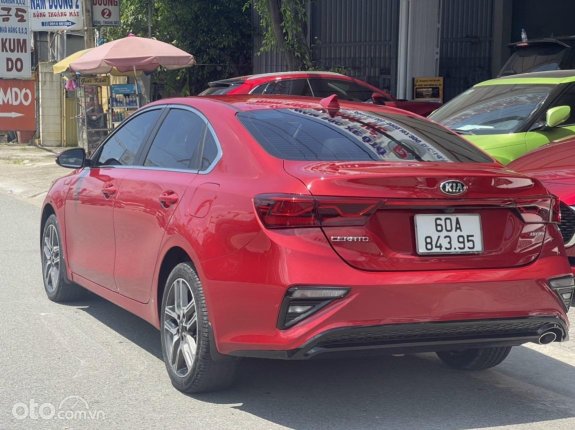 Kia Cerato 1.6 AT Luxury 2020 - Đi chuẩn 2 vạn kilomet